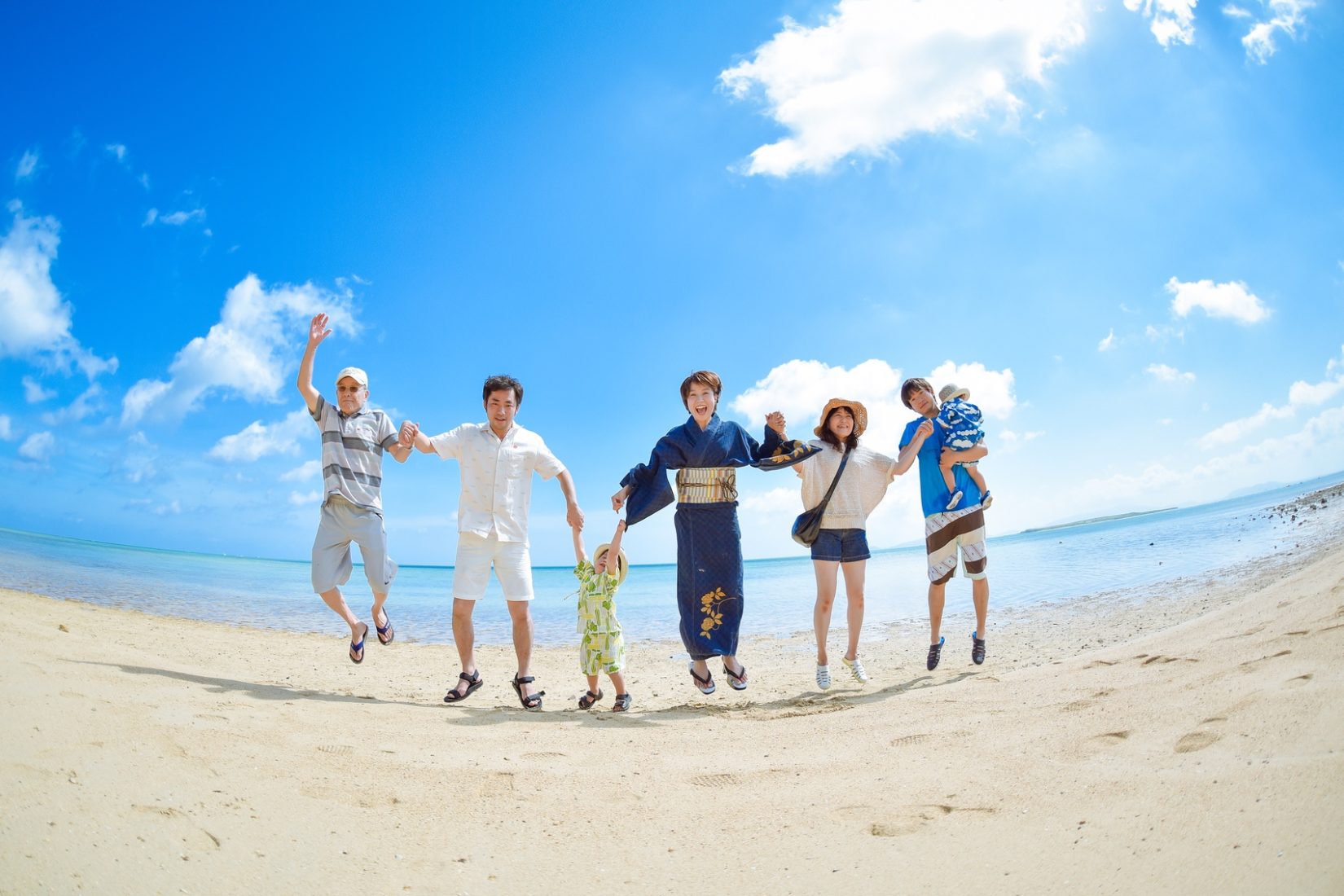 【レポ#36】小浜島のビーチやさとうきび畑で撮影！A様ファミリーの家族フォト